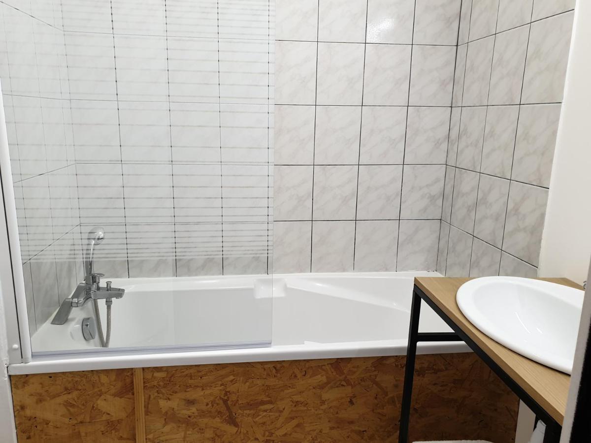 Les Songes De Buxy Hotel Bagian luar foto
