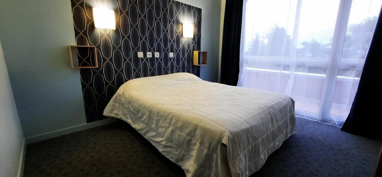 Les Songes De Buxy Hotel Bagian luar foto