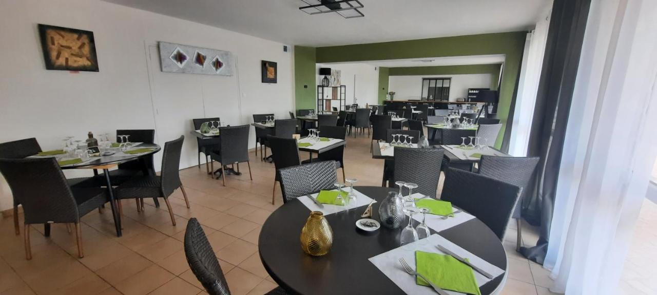 Les Songes De Buxy Hotel Bagian luar foto
